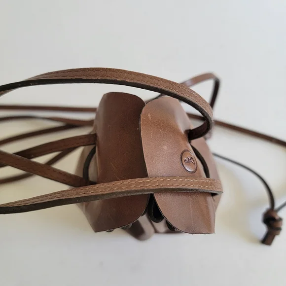 Italian Vintage Brown Leather Crossbody Mini Bag Minimalist We Were Born Free - Picture 5 of 15
